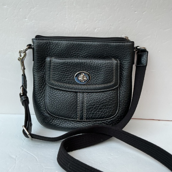 Coach Handbags - Coach Hampton Crossbody Bag EUC